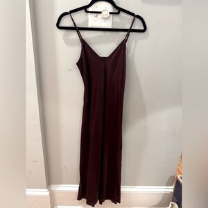 Quince 100% silk midi slip dress